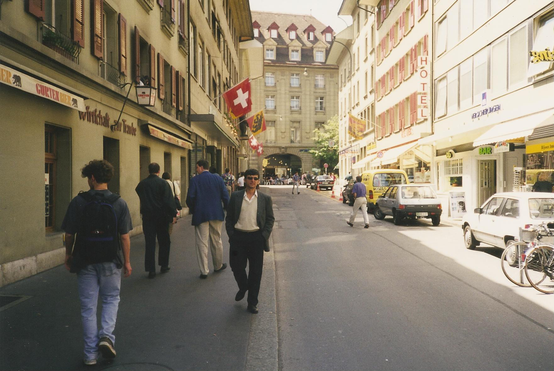 Caminando por Berna, diciembre 1998